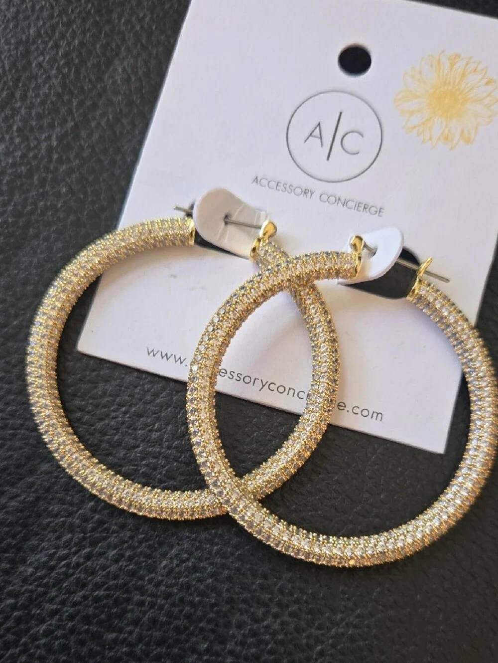 accessory concierge gold hoop
